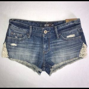 Hollister distressed Jean short shorts